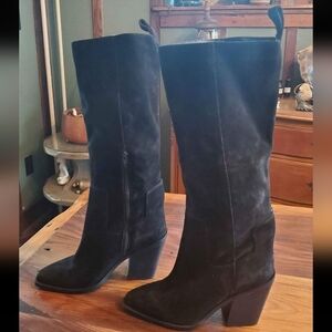 STEVE MADDEN Seven Knee High| Color: Black | Size: 9